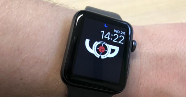 YOP logo op Apple Watch
